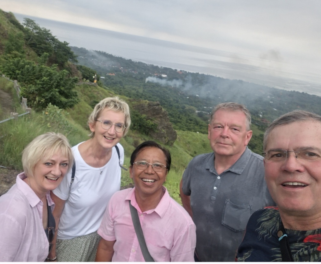 Foto Jürgen,Susanne,Hartmut und Ramona.